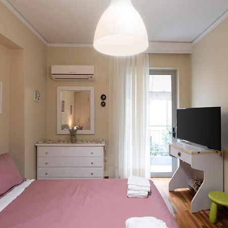 Thissio Family Apartment アテネ エクステリア 写真
