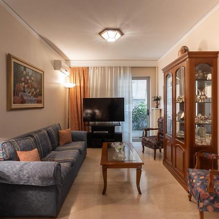 Thissio Family Apartment アテネ エクステリア 写真